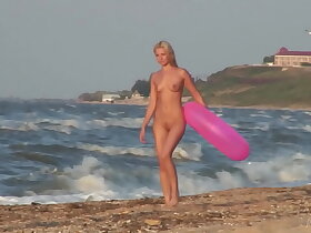Young Blonde Agnes Likes Object Naked... More PUBLIC?!