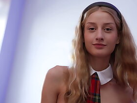 Hot Group ( teen beauties 19yo/20yo )   3 Dicks