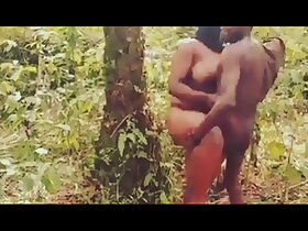 good village camera Person who bangs vacation piece of baggage in the bush during the merry Christmas